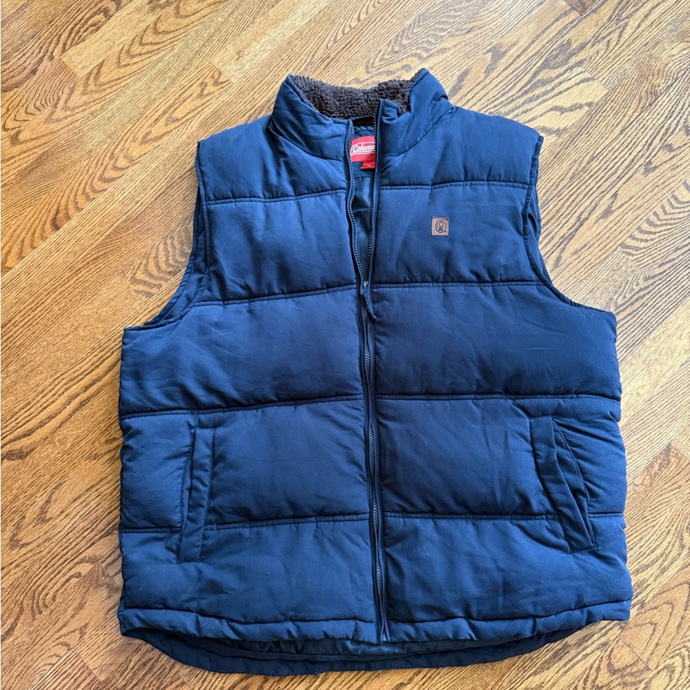 Carhartt Dark Blue Quilted Sherpa-Trim Vest